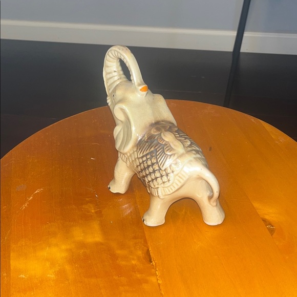 Handcrafted Elephant Figurine in Cream and Brown - Picture 4 of 5